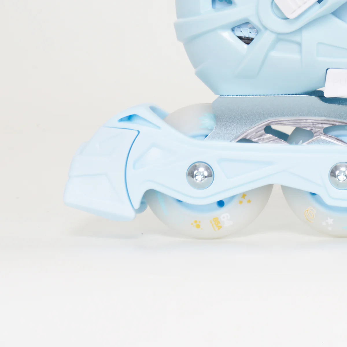 Flying Eagle S6S Pro Kids Skates - Sky Blue - Image 4