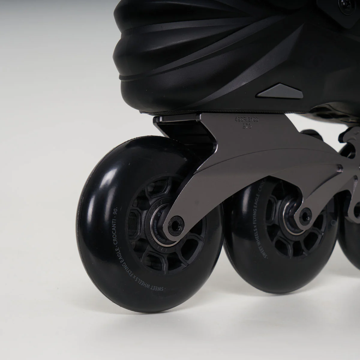 Flying Eagle Reaver DUAL Inline Skates - Unisex - Black - Image 4