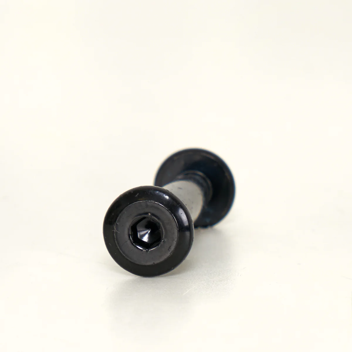 FR Skates 2-Piece Axle - For UFR Street Frames - Image 2