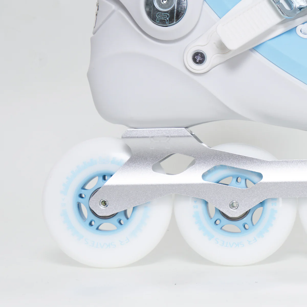 FR Skates Neo 1 — Linda Zhu Pro Inline Skates - Image 4