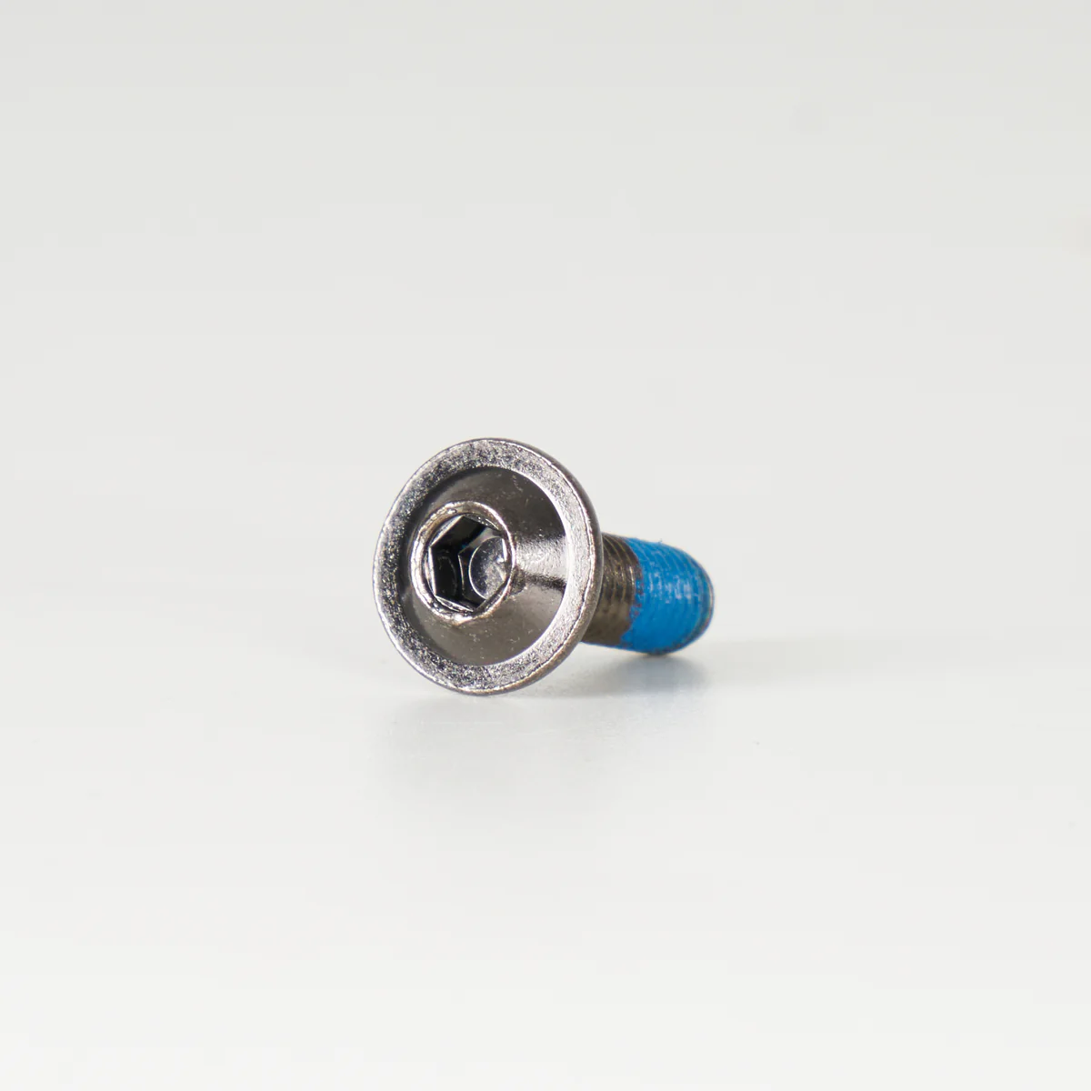 FR UFR Frame Mounting Screw 18.5mm (Singles) - For FR Aggressive Skates With Soleplate - Image 2