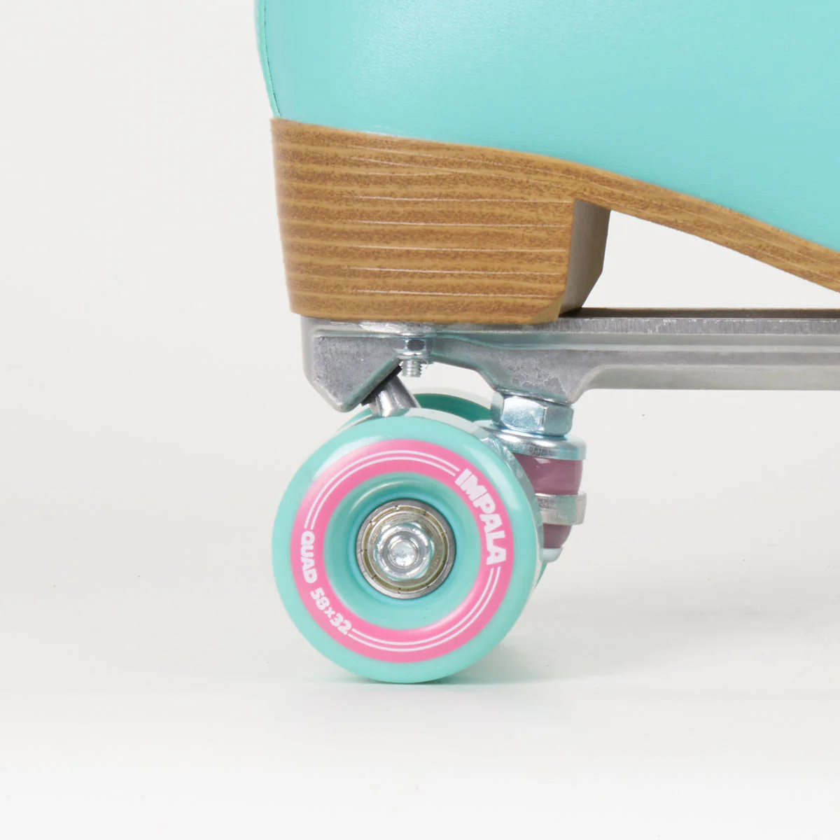 Impala Roller Skates - Aqua - **SIZE EU41 ONLY** - Image 4