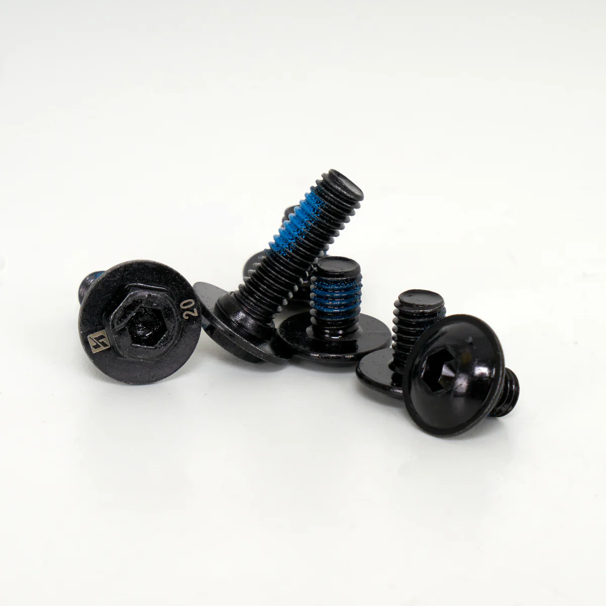 Iqon ACT 165 CL Adaptor Plates - Image 4