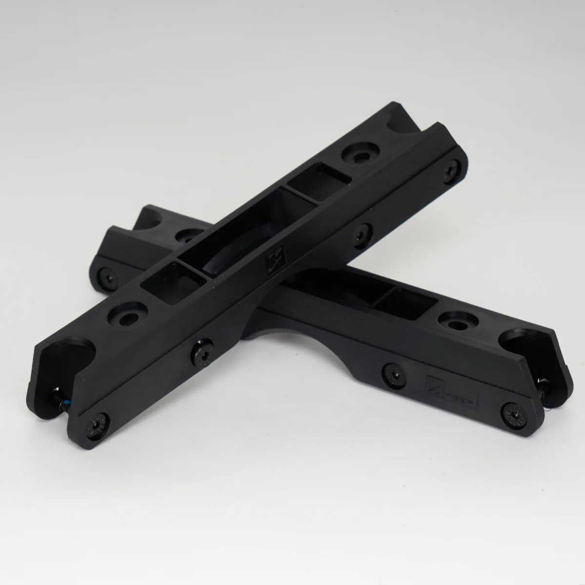 Kizer Fluid IV (Fluid 4) "Superfluid" Antirocker Frames - Black (Carbon Material) - Image 2