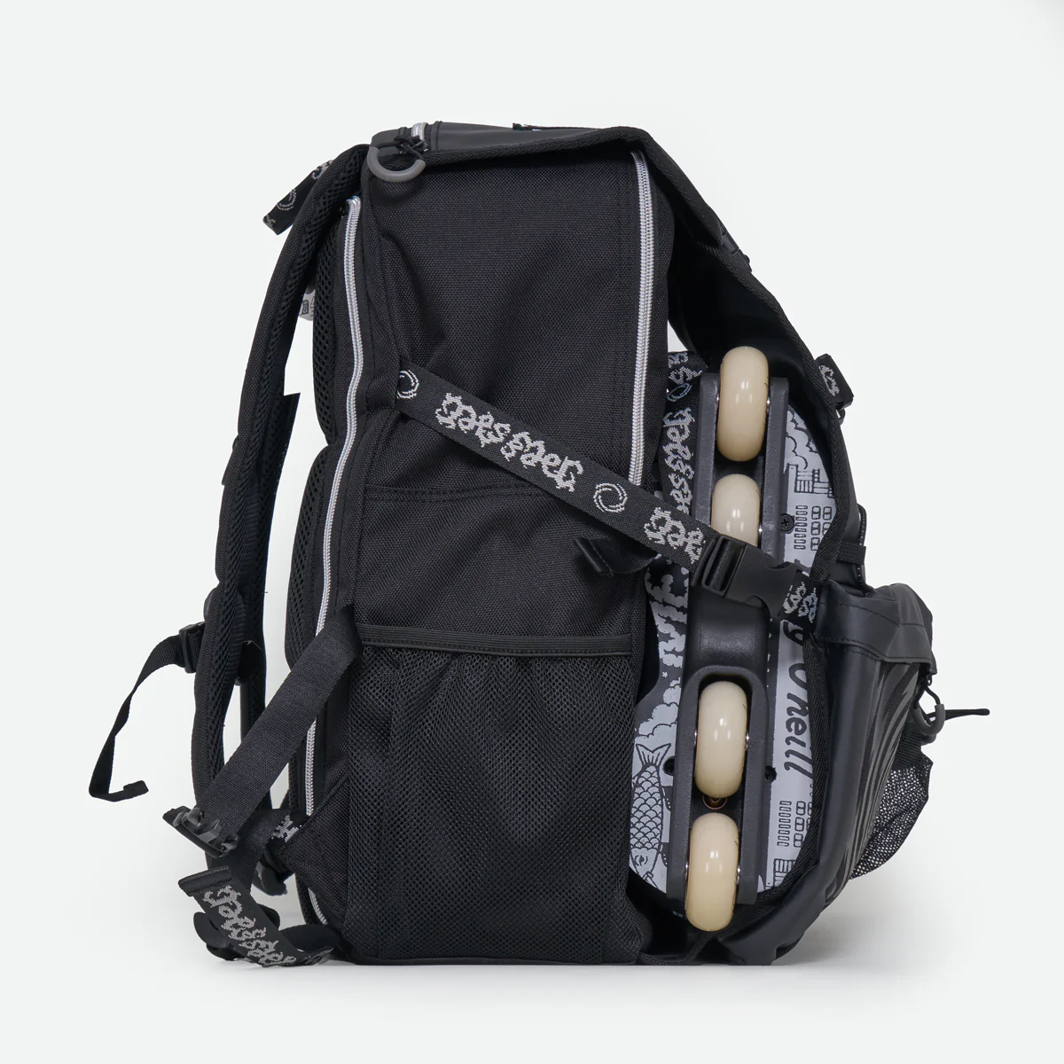 Mesmer Crossover Pro Backpack — Inc. Removable Video Camera Pouch - Image 3
