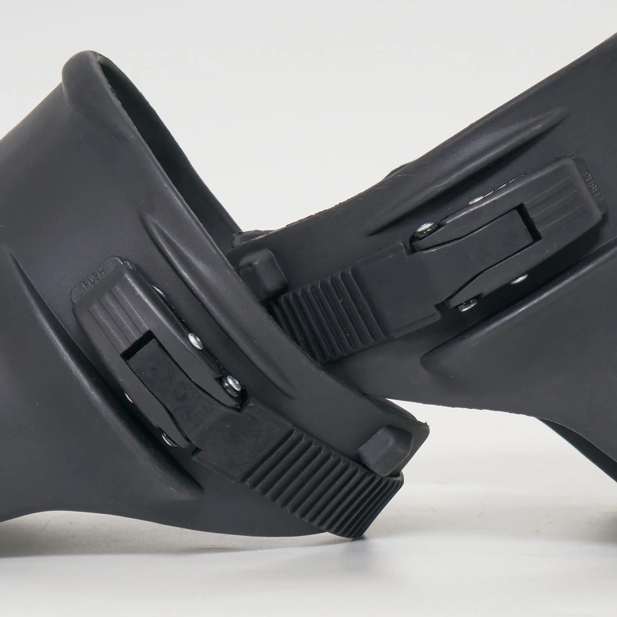 Razors Genesys Cuffs - Black buckle - Image 4
