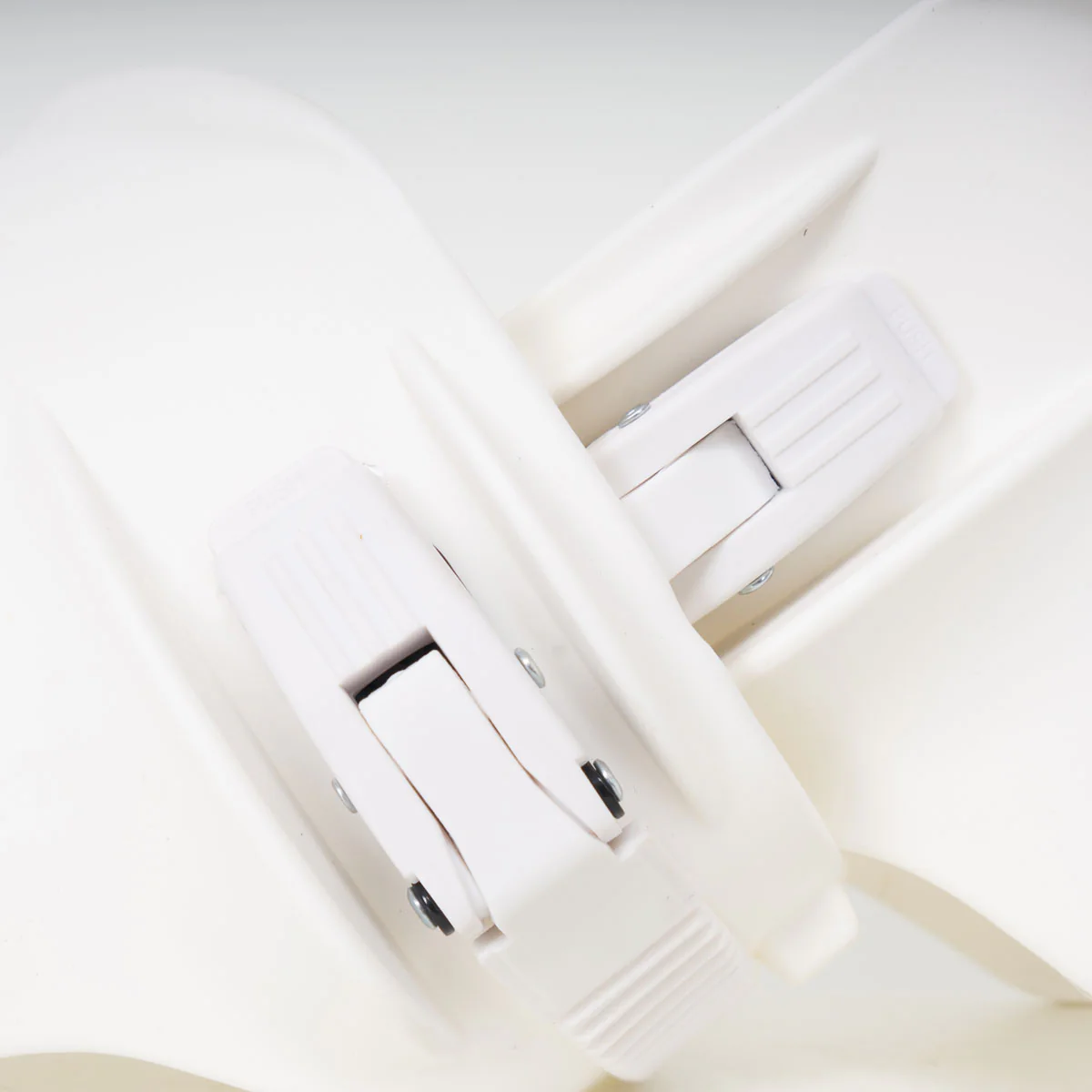 Razors V-Cut Cuffs - White with white buckle - Image 2