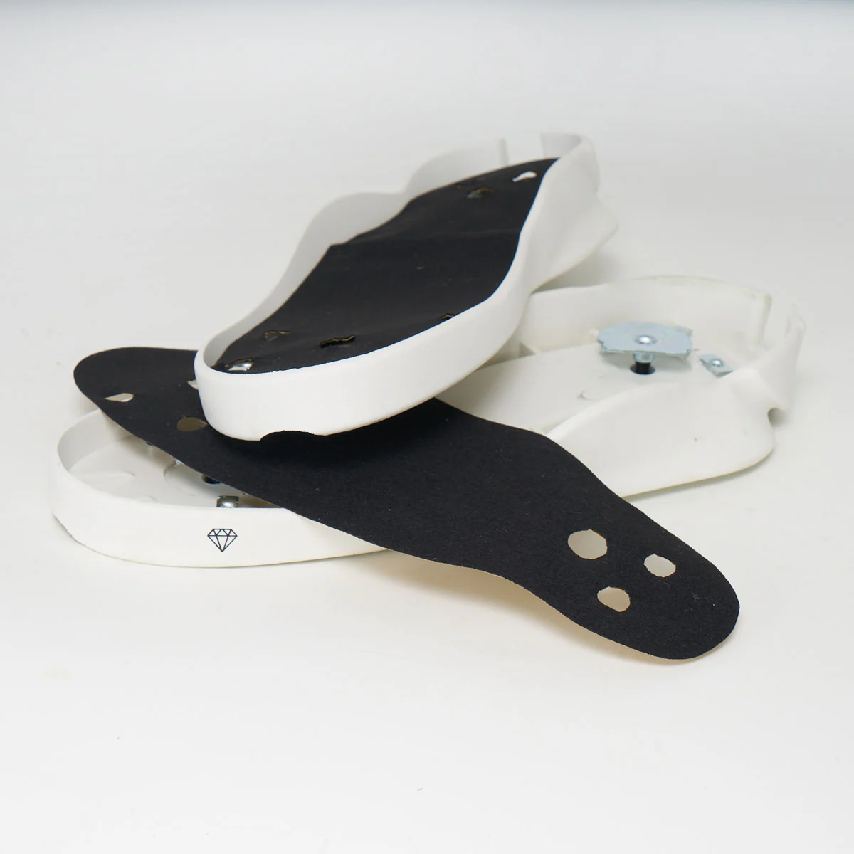 Razors Cult L1 One-Piece Soul Plates - White - Image 2