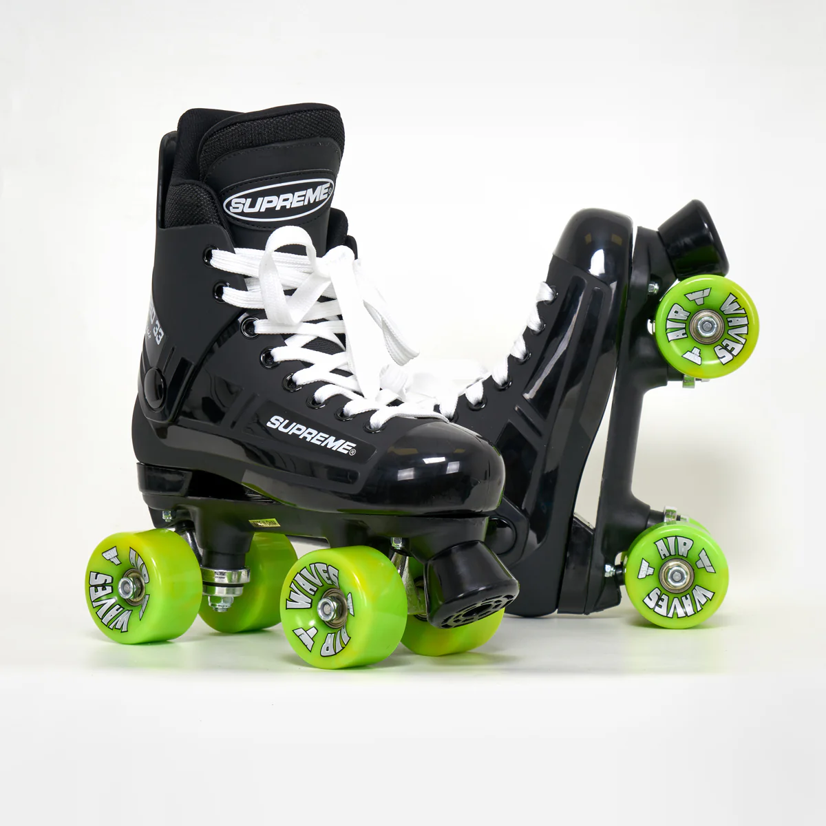 Supreme Turbo 33 Roller Skates + AIRWAVES Wheels | BLACK - Image 2