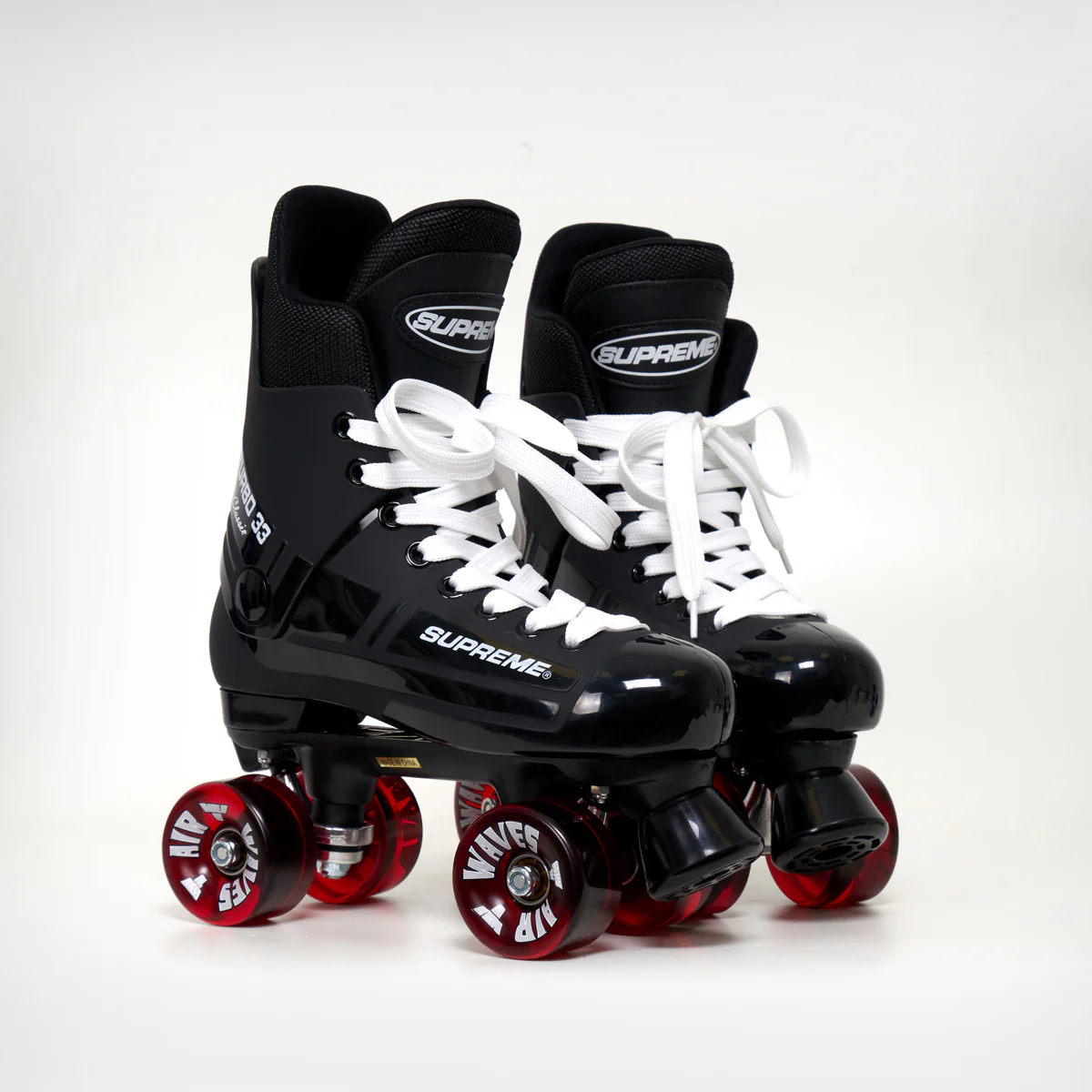 Supreme Turbo 33 Roller Skates + AIRWAVES Wheels | BLACK - Image 4
