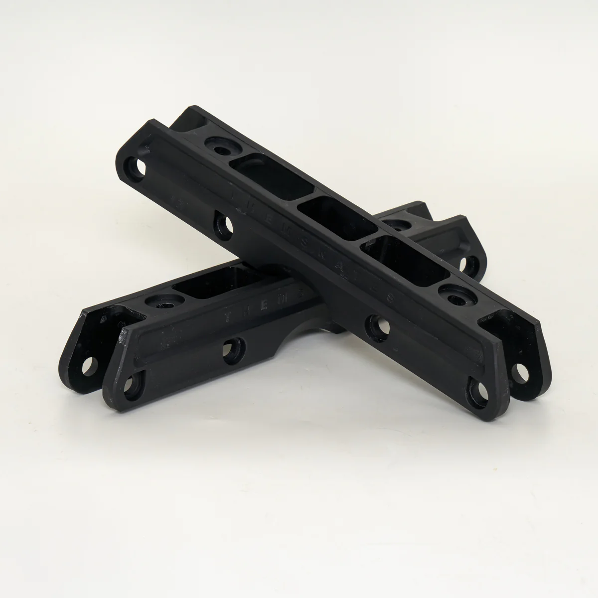 Them 901 Anti-Rocker Frames - Image 2