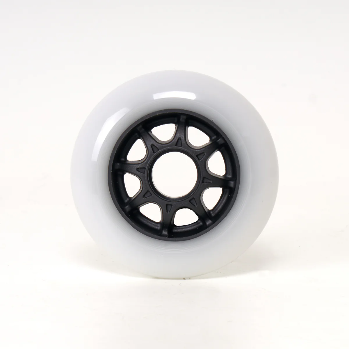 Undercover Blank 90mm Wheels - White (Singles) - Image 3