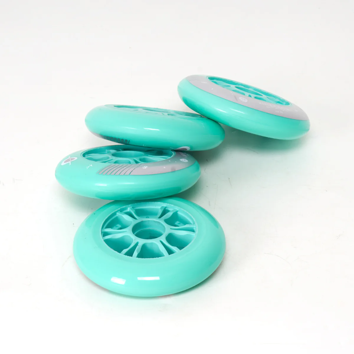 Undercover Miriam Fatmi Movie 100mm/88a V.2 Pro Wheel - 4 Set - Image 4