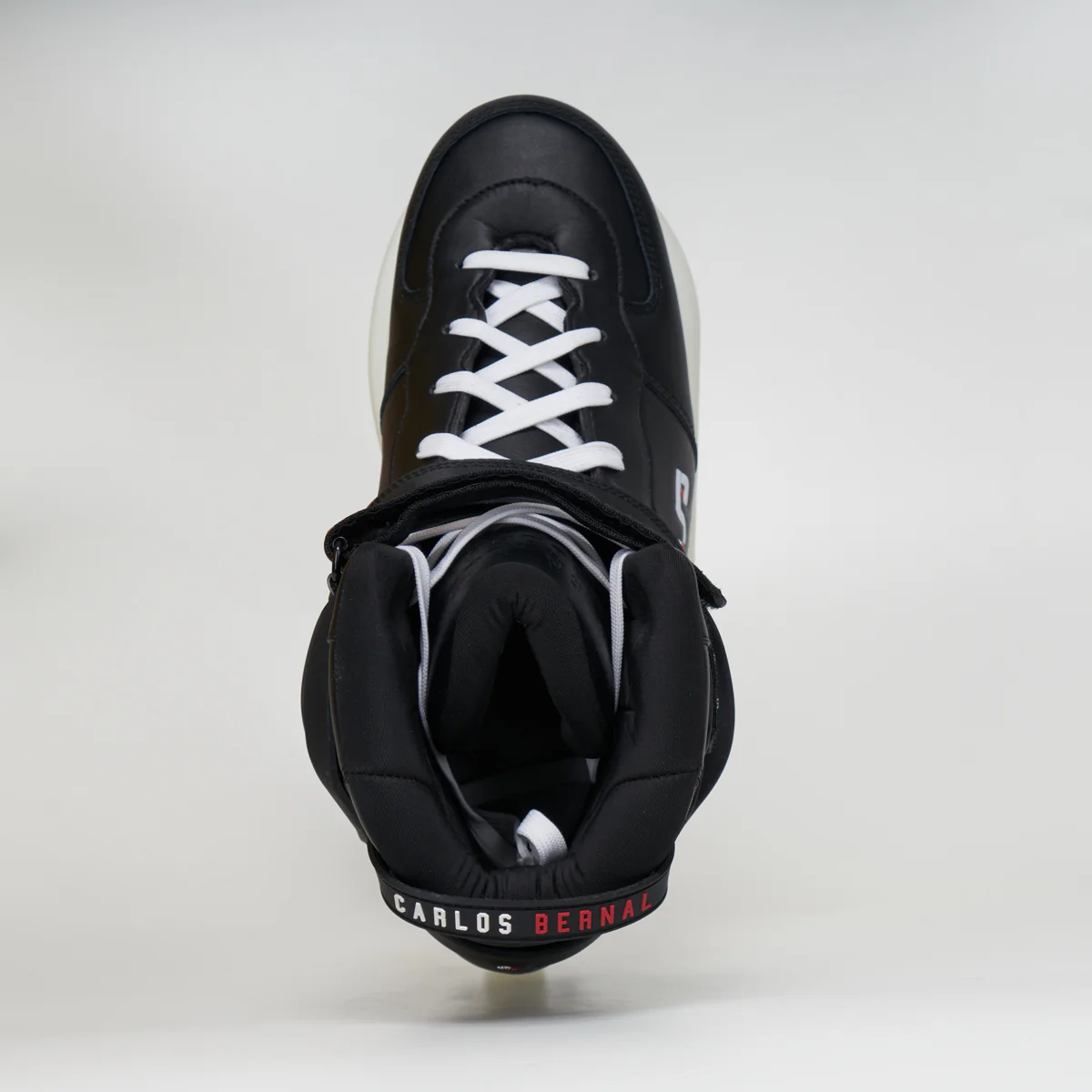USD Carbon Free Carlos Bernal Skates - Image 4